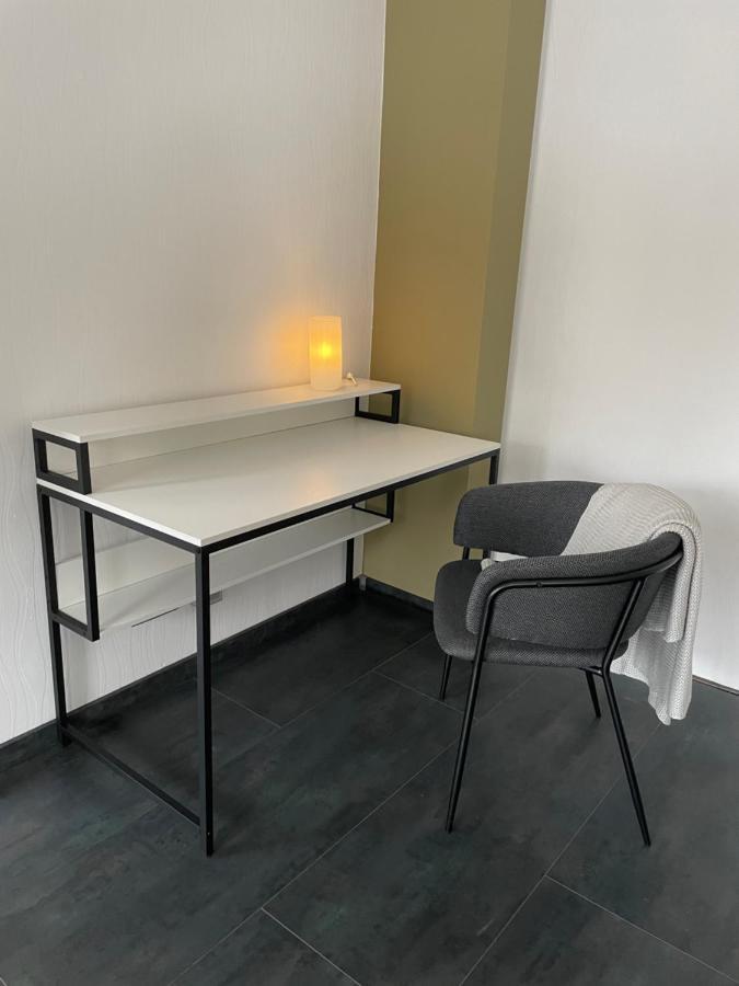 Truretreats Design Loft Fuer 8 Personen I Riesige Kueche I Echarger I 65Z Smarttv I 150Qm Apartment Хамбург Екстериор снимка